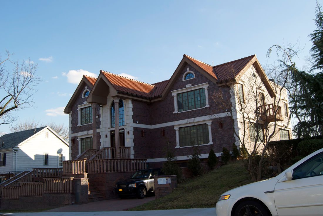 Henley Road, Jamaica Estate
